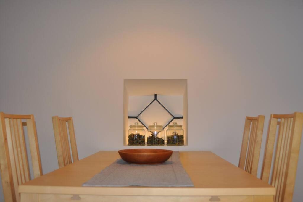Jane's Place, Experience The Atmosphere Of A Historic & Free Parking Apartman Ljubljana